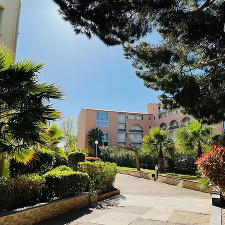 T2 ,4 Couchages ,Climatise ,Terrace ,En Face D'Aqualand ,Plage Rochelongue Agde Exterior foto